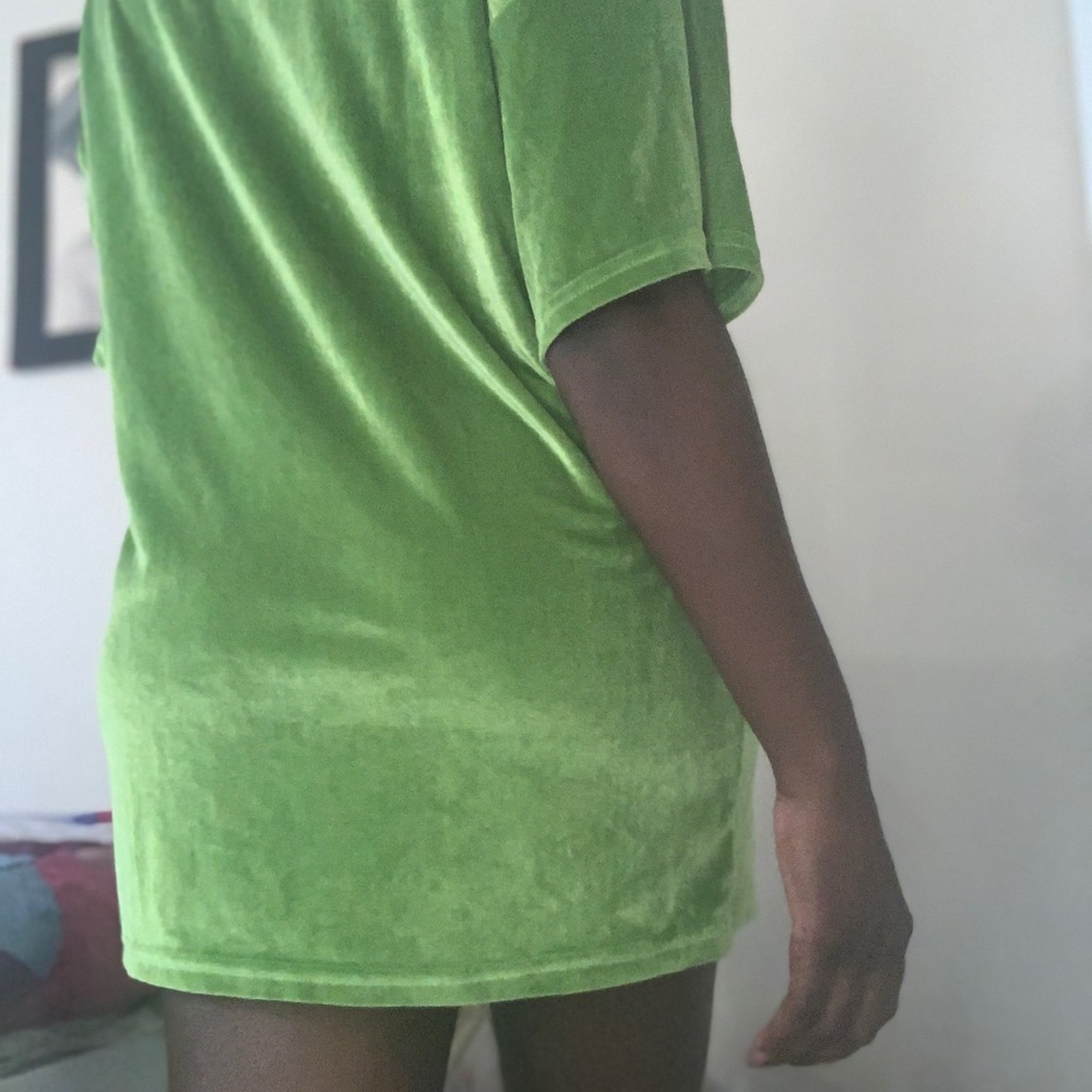 Oversized velvet tee shirt
